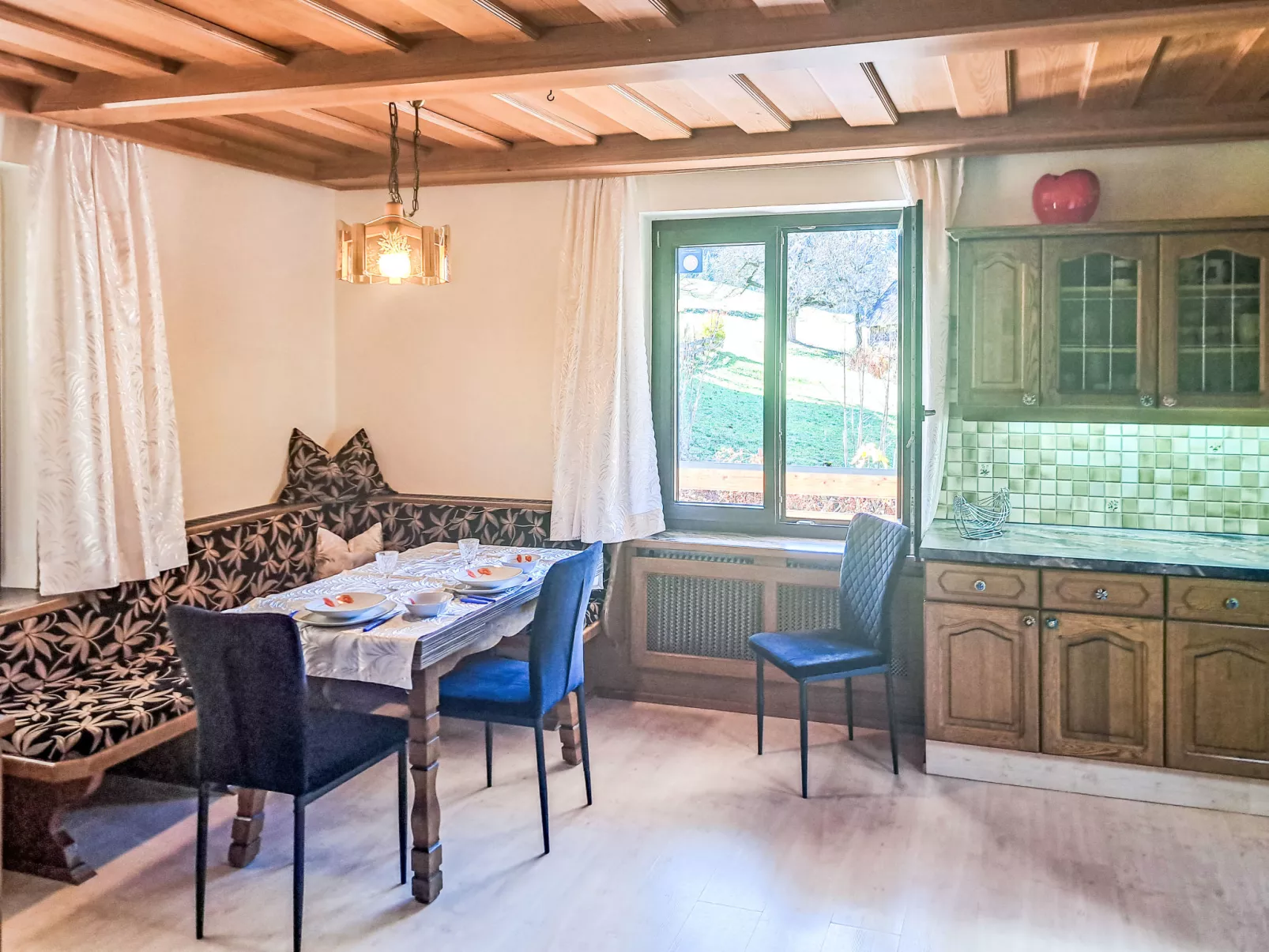 Appartement 2-Drinnen