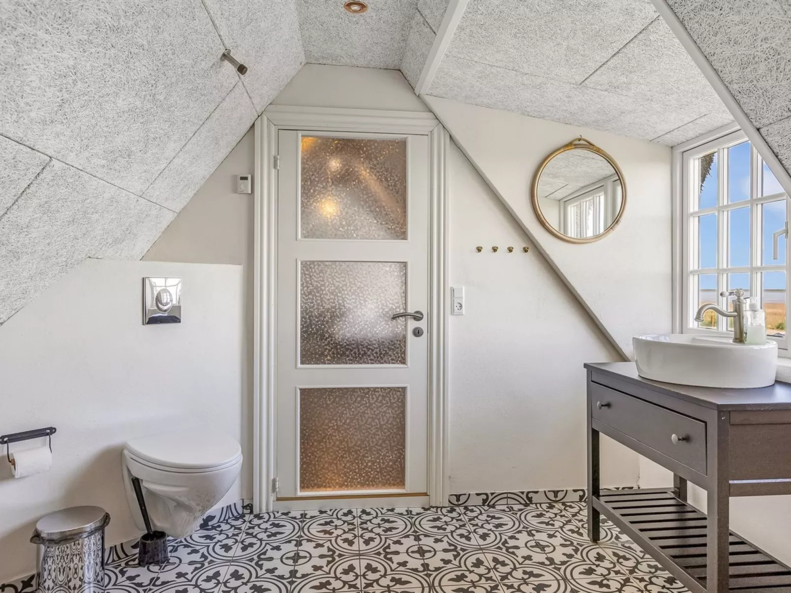 "Narvik" - 4.5km from the sea-Dedans