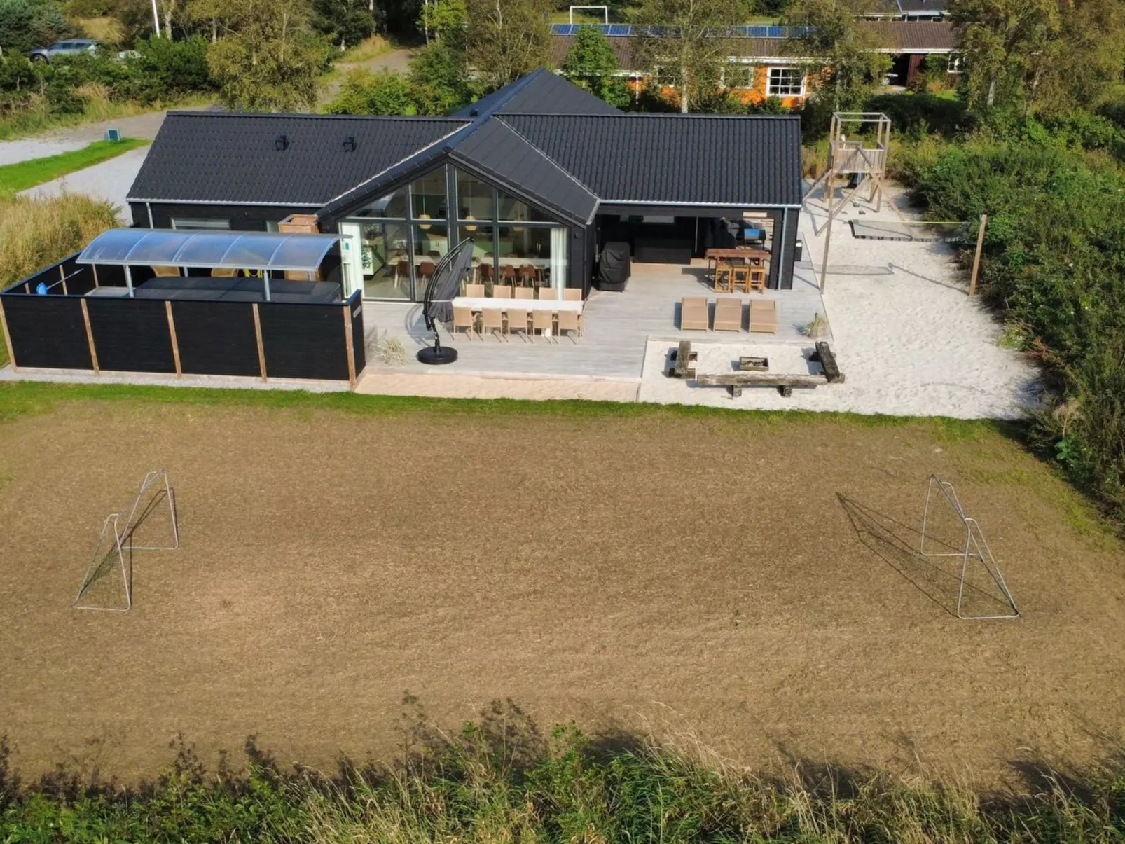 "Grep" - 800m from the sea-Draußen