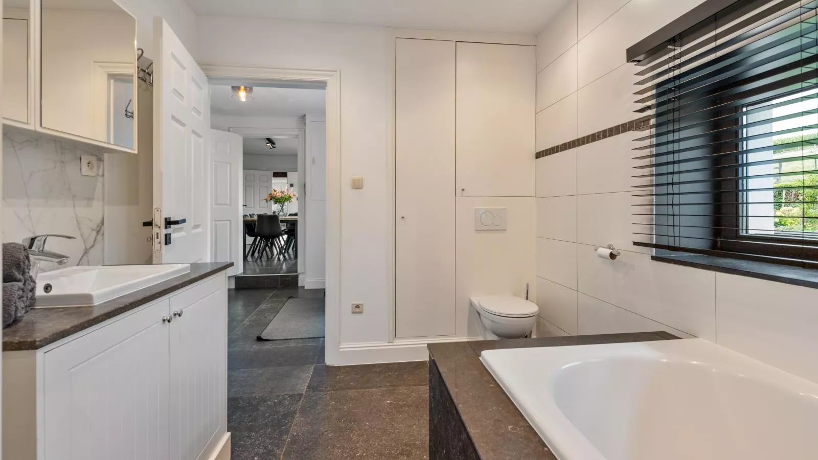 Landhuis Brakelbos-Badezimmer