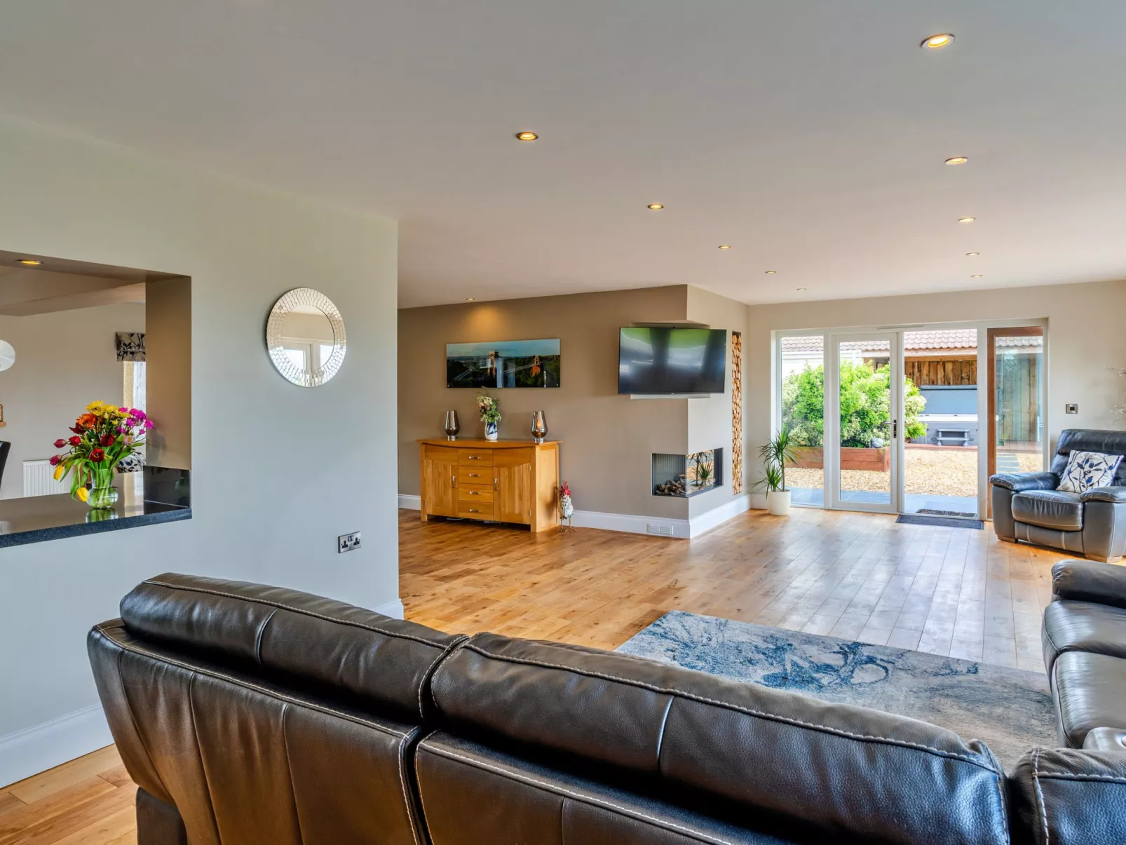 Stone Bow Farmhouse-Inside