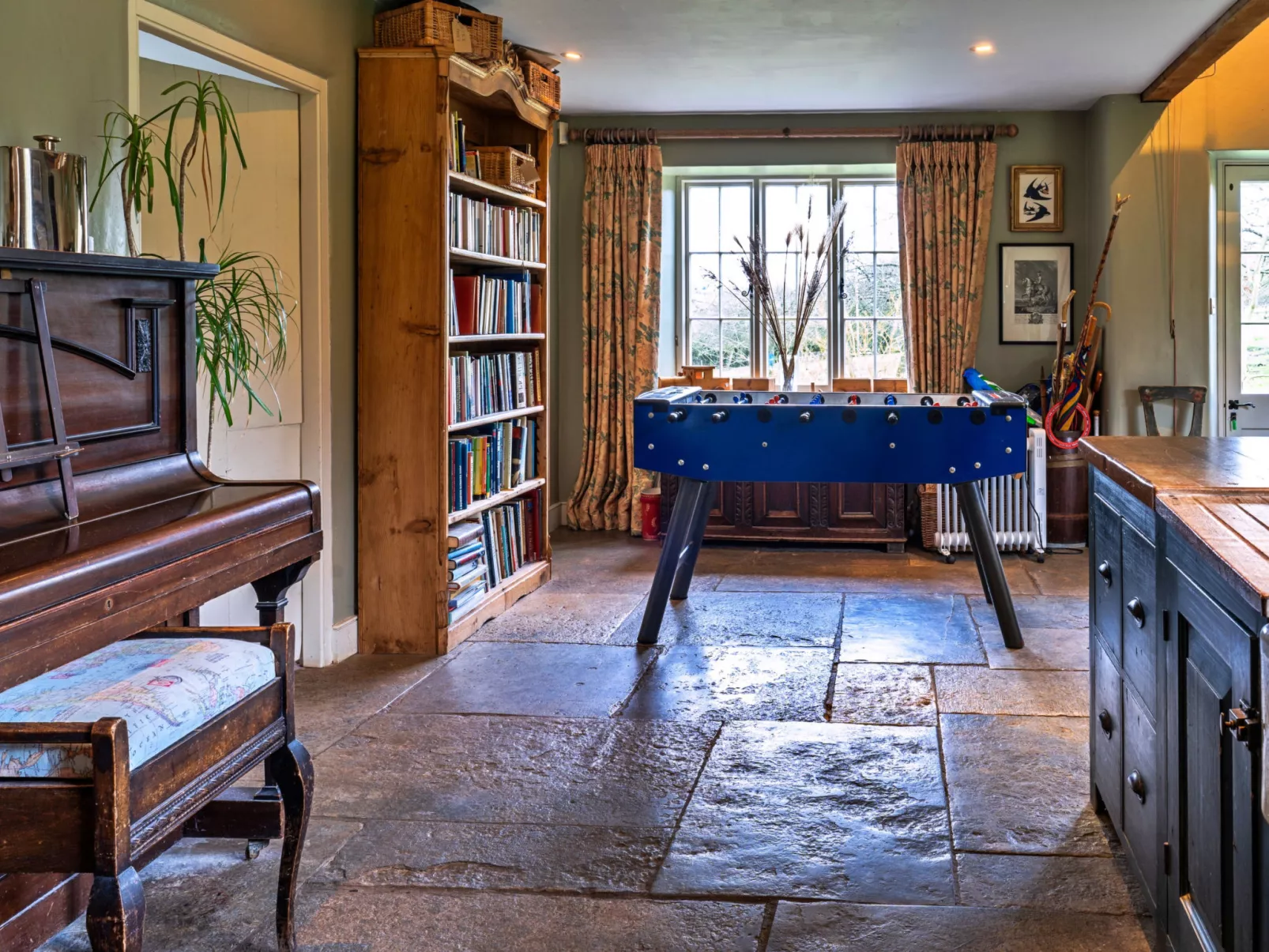 New Park Farm-Inside