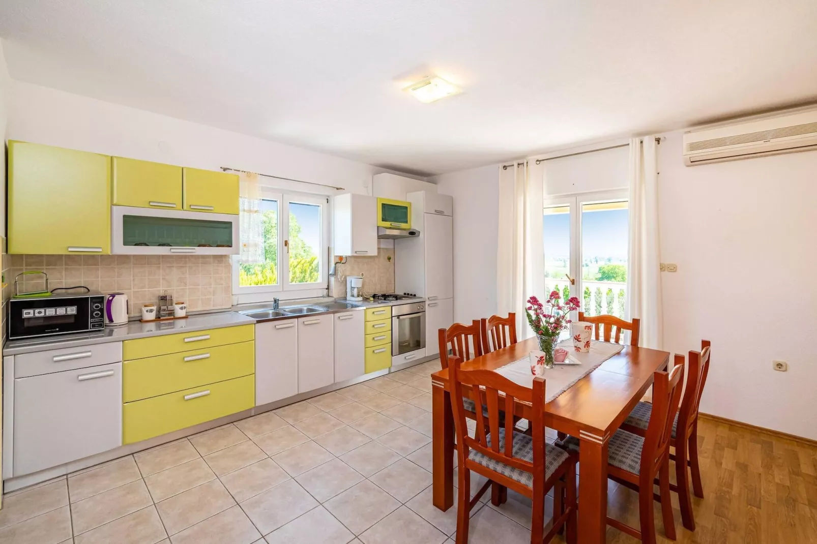 Momo´s Paradise-Kitchen