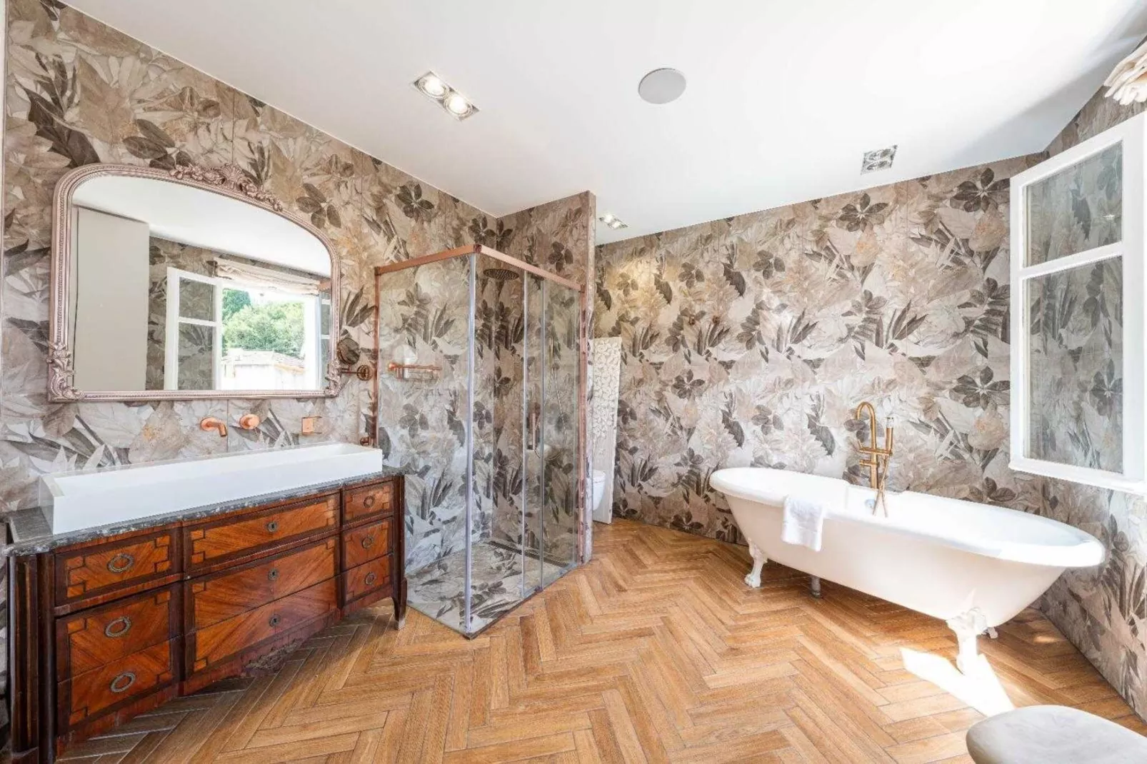 LL-13-ROSOLIEL-Untagged