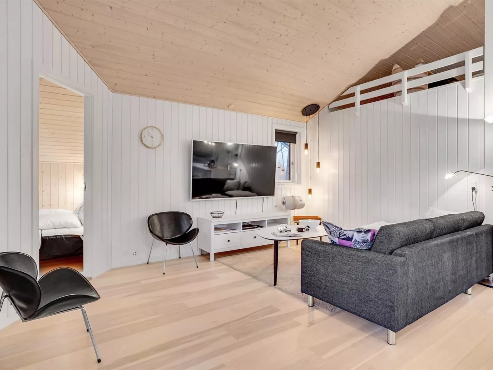 "Thora" - 800m from the sea-Inside