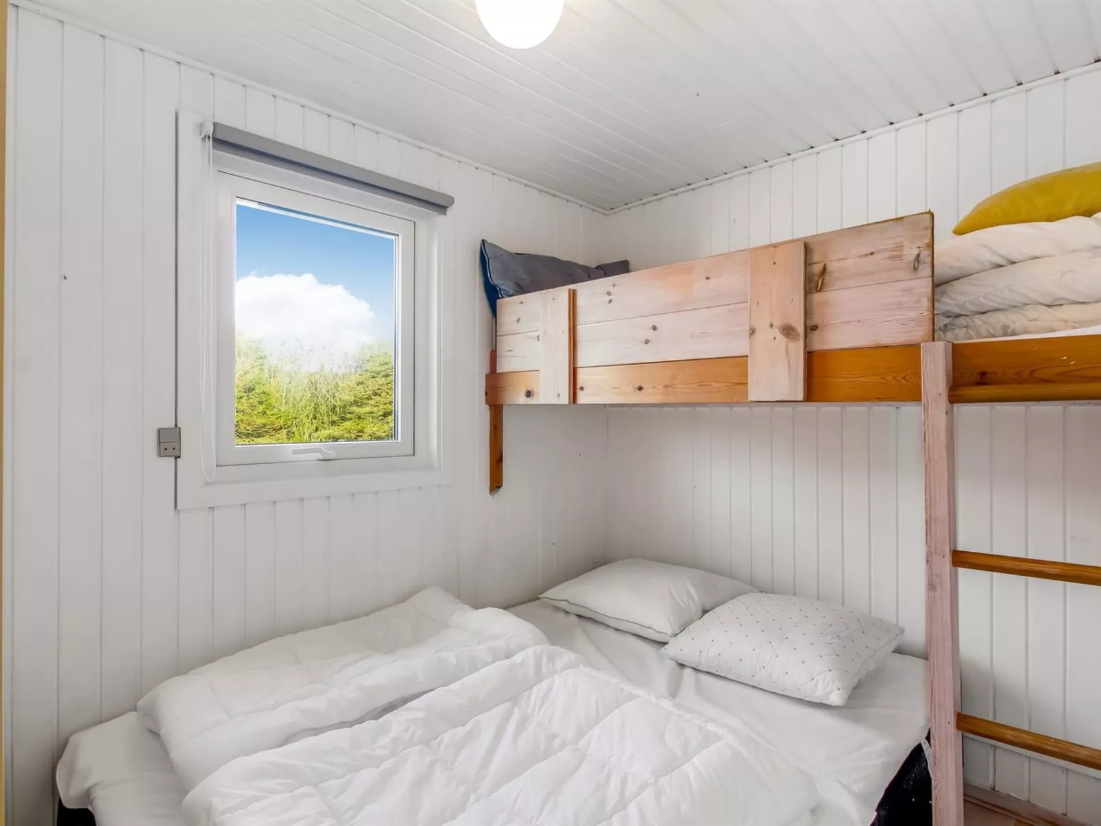 "Reeta" - 450m from the sea-Inside