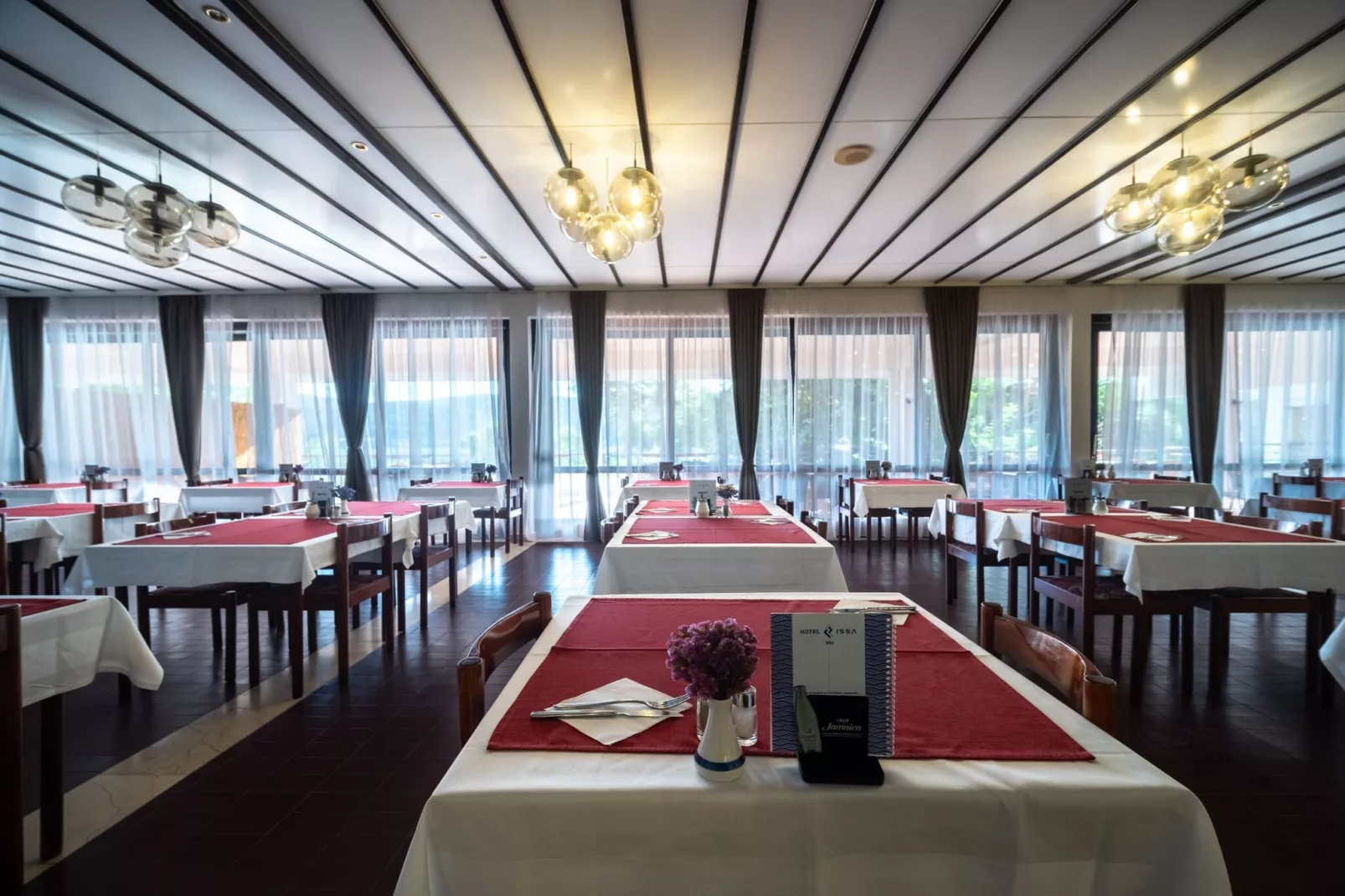 Hotel Issa - Double Room Sea View 3-Facilities