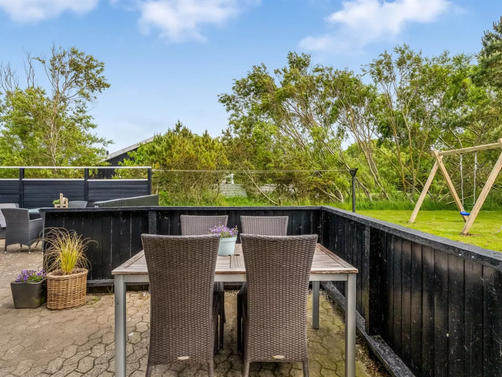 "Apelone" - 800m from the sea-Outside