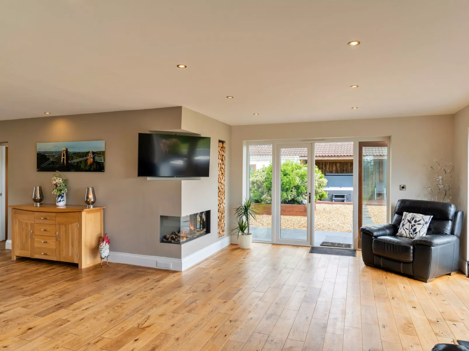 Stone Bow Farmhouse-Inside