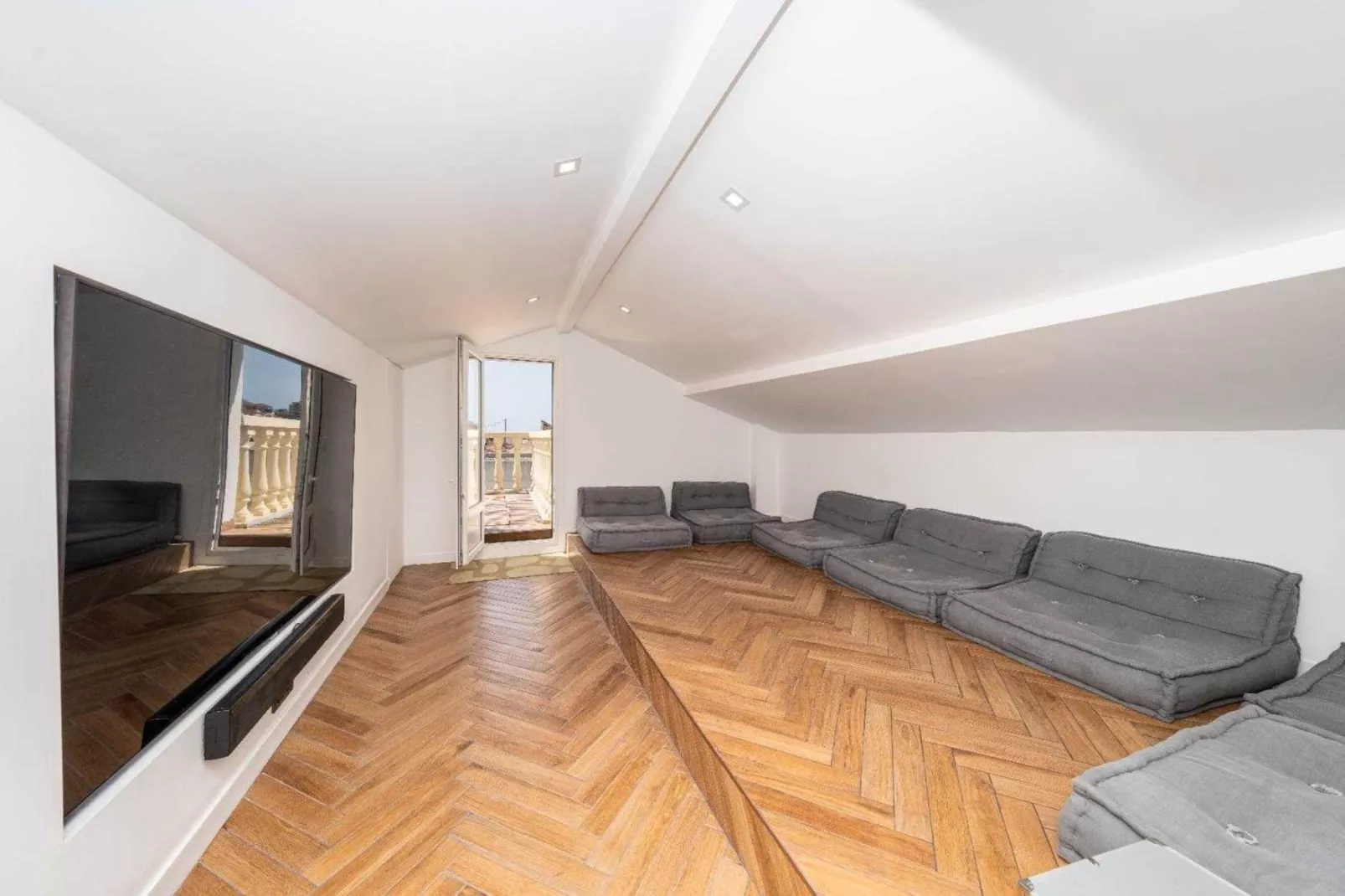 LL-13-ROSOLIEL-Untagged