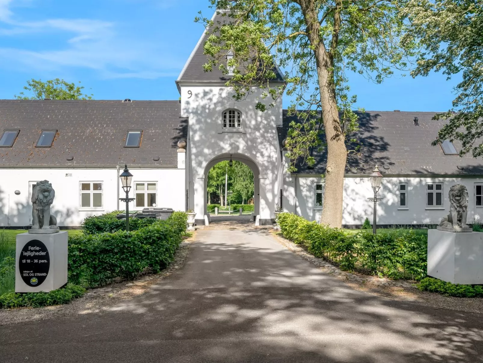 "Eini" - 4.5km from the sea-Outside