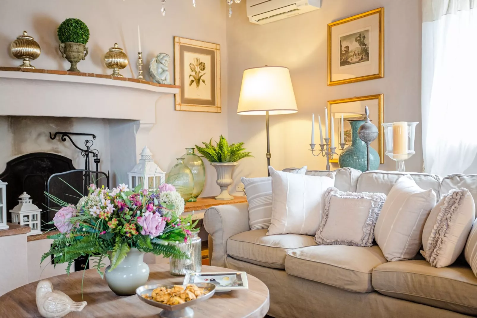 Villa Il Palagio-Living room