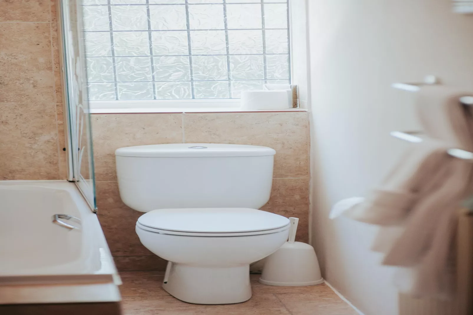 Junior Suite-Bathroom