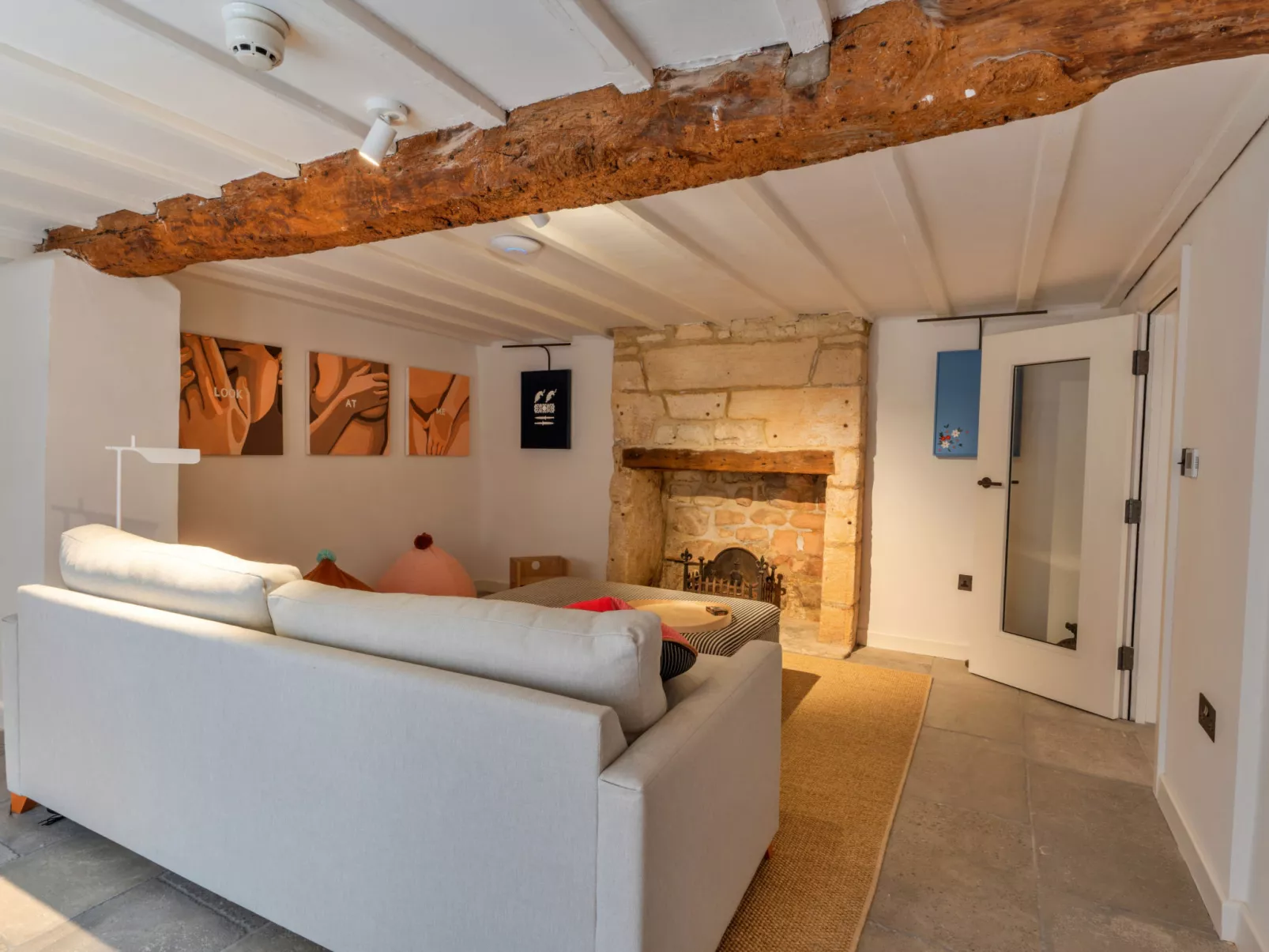 ARC Painswick-Inside