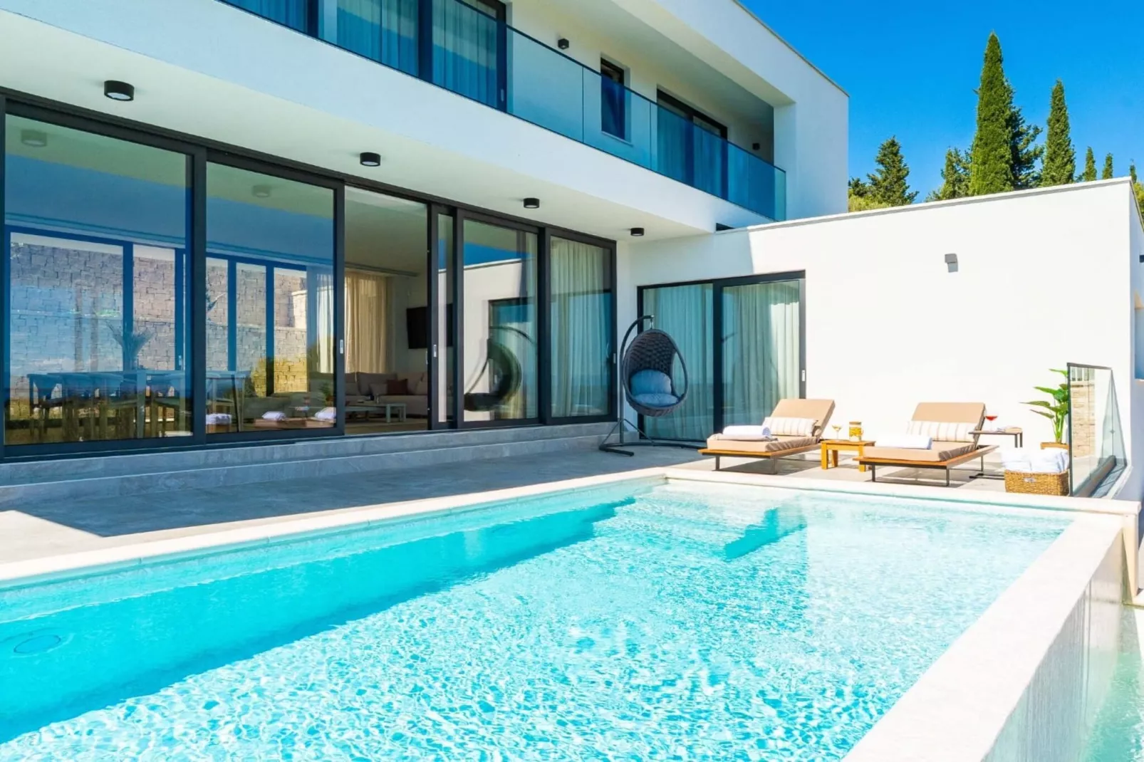 Holiday Home Good Life-Schwimmbad