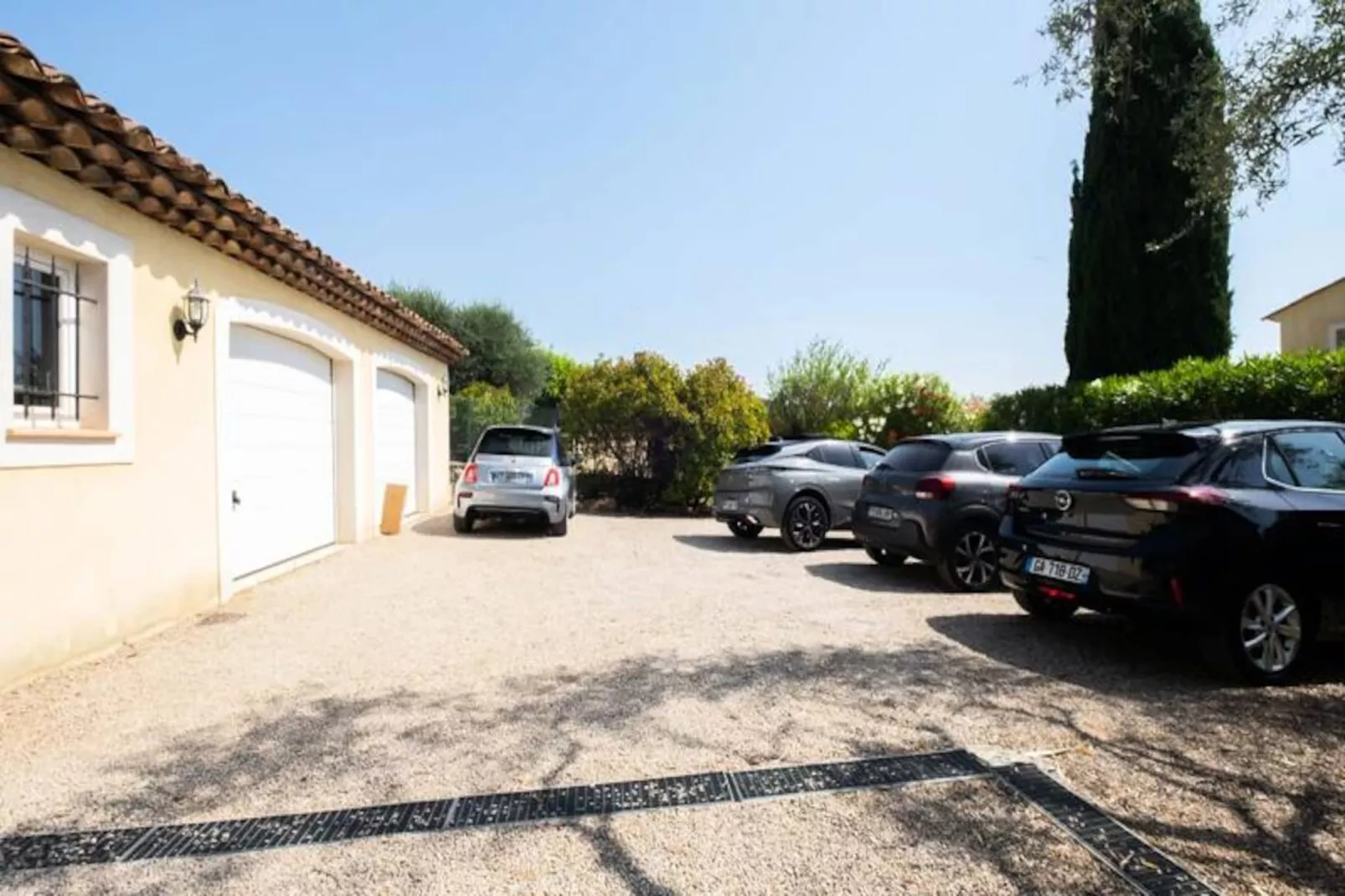 Résidence Bijou De 280m2 Et Piscine à Débordement Au Calme Absolu-Untagged