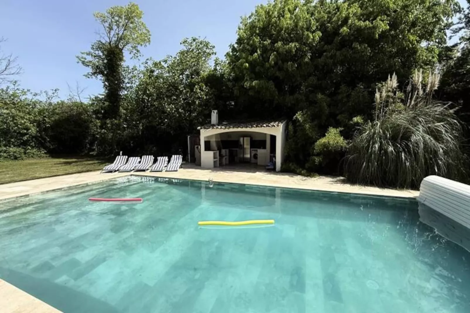 Superbe Mas Proven&ccedil;al - Piscine - Tennis - Parc-Untagged