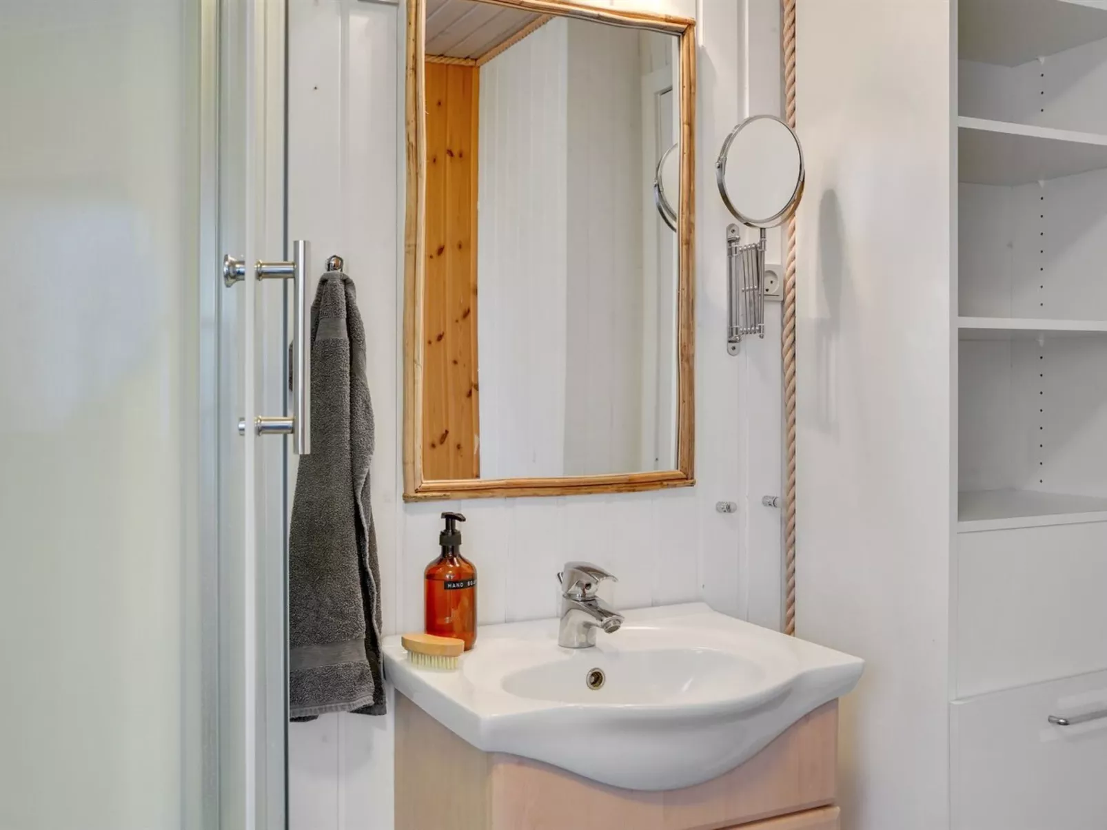 "Gilda" - 2km from the sea-Inside