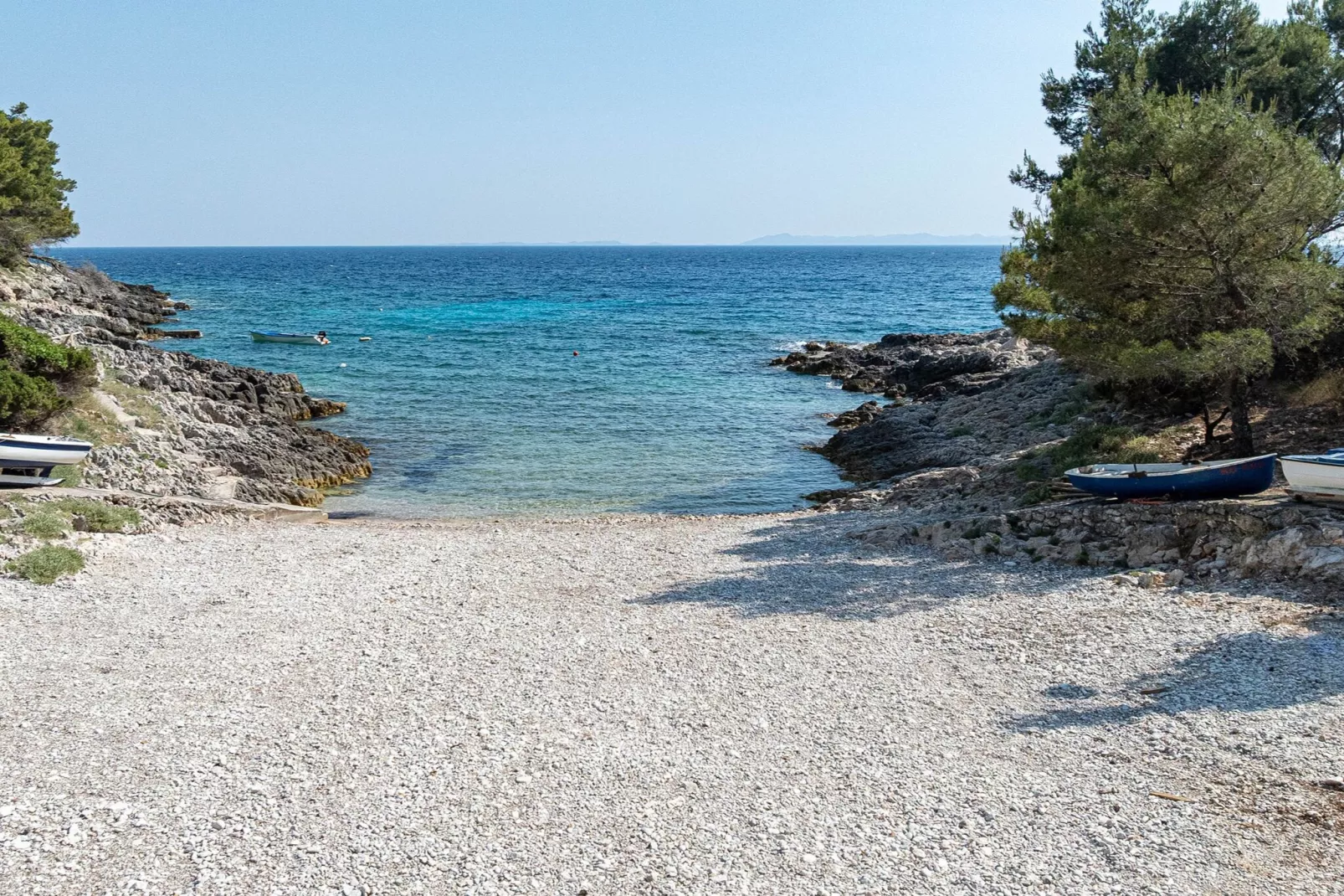 Holiday Home Island Gem - Five  Bedroom Apartment-Ambiance