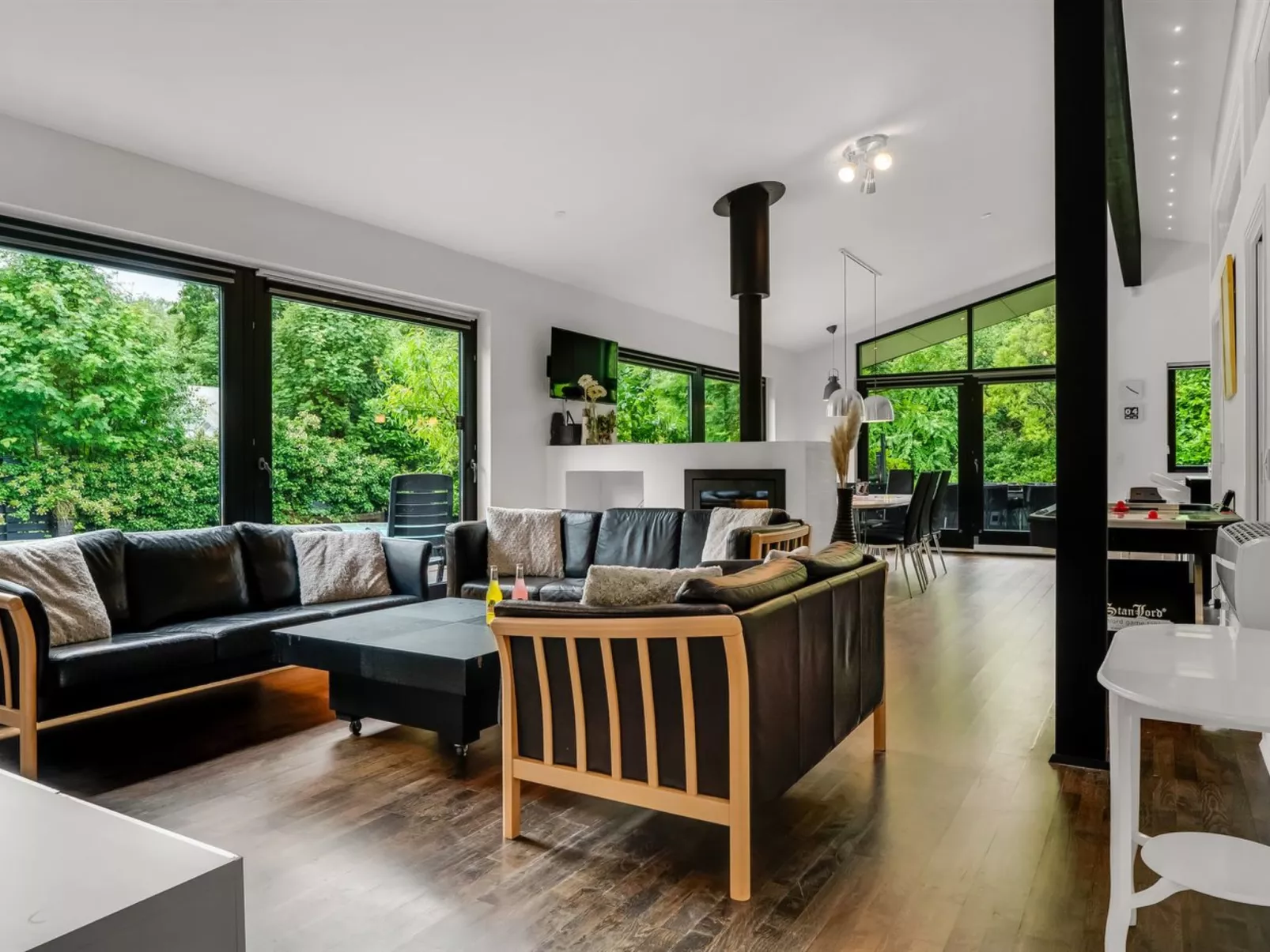 "Ejnarine" - 1.5km from the sea-Drinnen