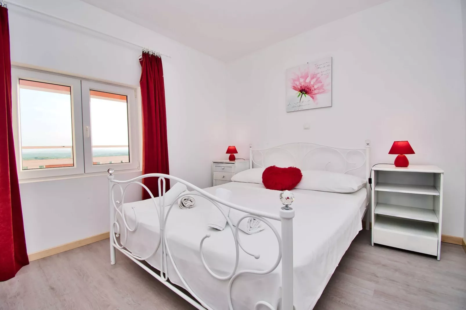 Apartment Visocane with private pool-Schlafzimmer