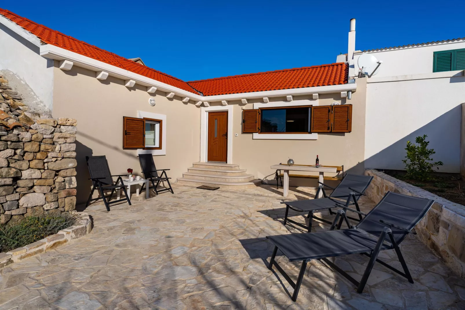 Holiday home Fortica-Terrasse/Balkon