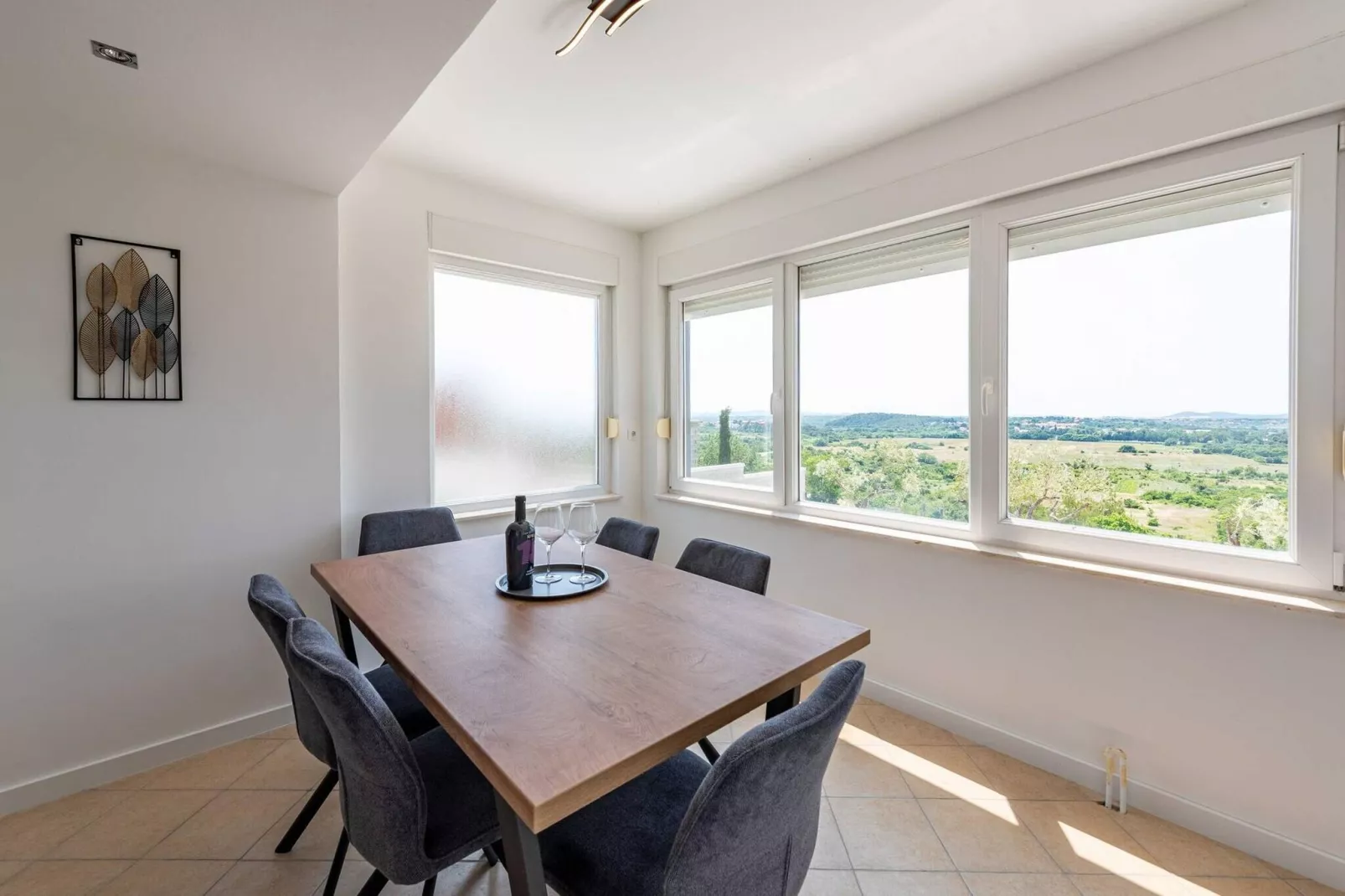 Villa Pezer with heated pool & sauna-Salle à manger