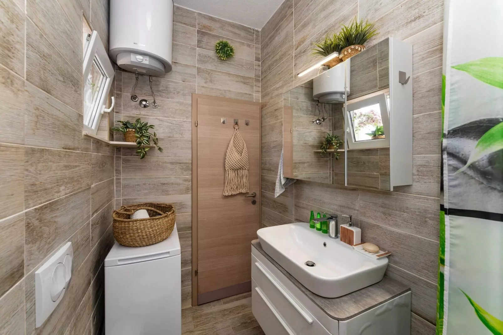 Holiday home Katalea-Badezimmer