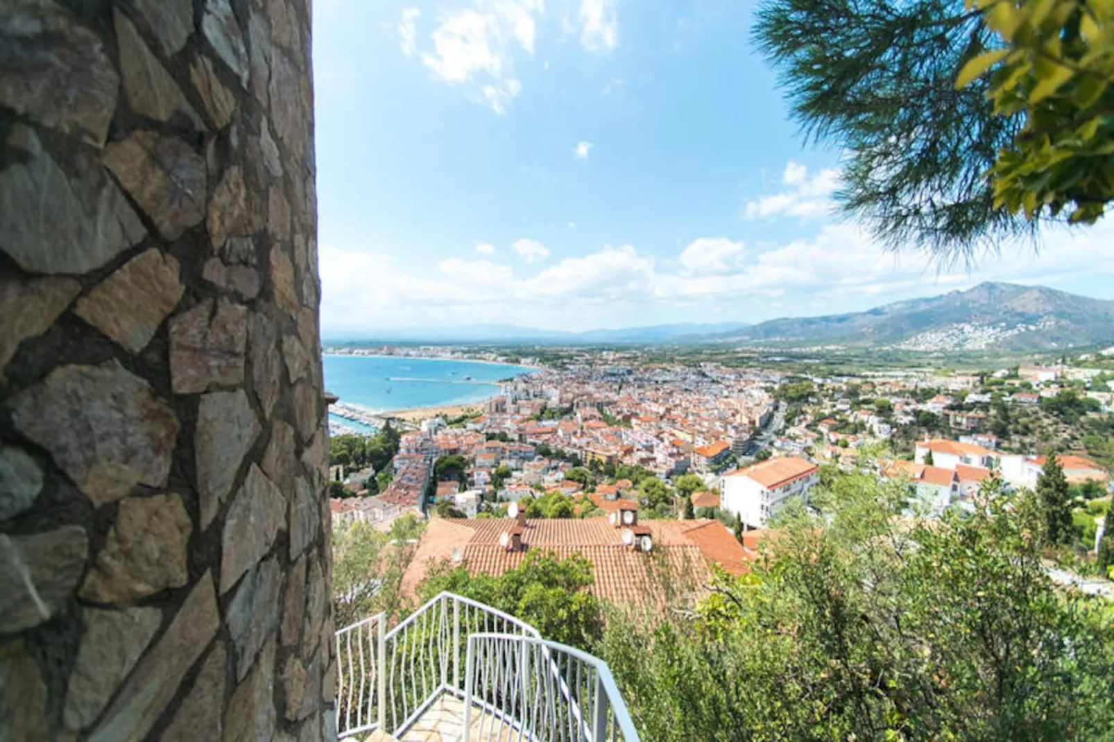 Maison à Roses-Nicht zugeordnet