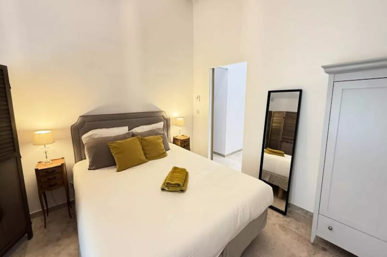 Superbe Mas Proven&ccedil;al - Piscine - Tennis - Parc-Untagged