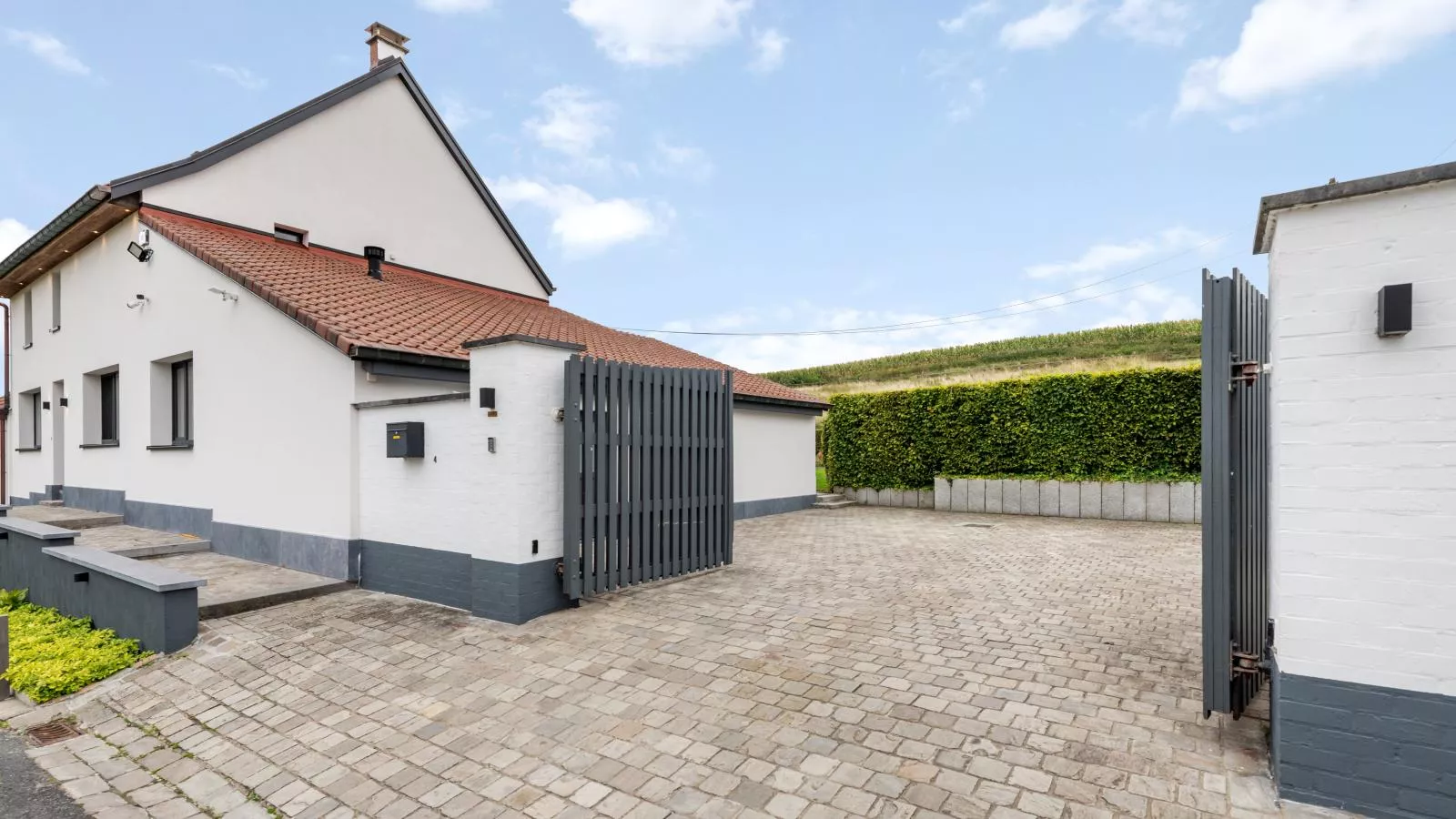 Landhuis Brakelbos-Außenbereich Sommer