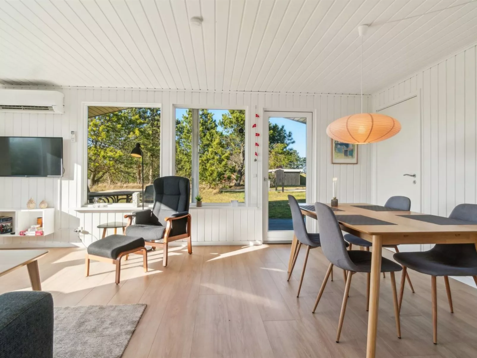 "Mirkka" - 200m from the sea-Drinnen