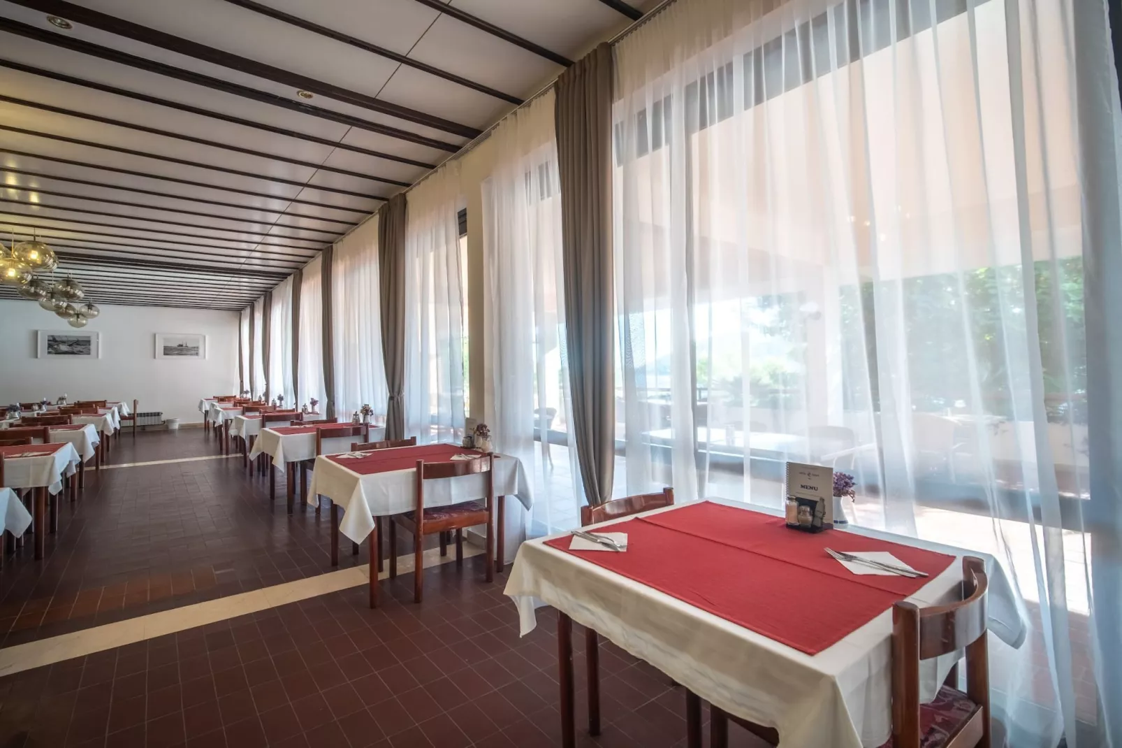 Hotel Issa - Double Room Sea View 6-Facilities