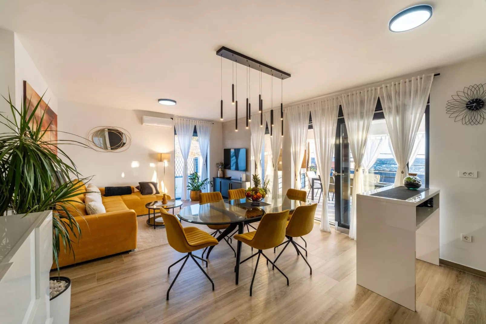 Sea view Villa Rica-Salle à manger