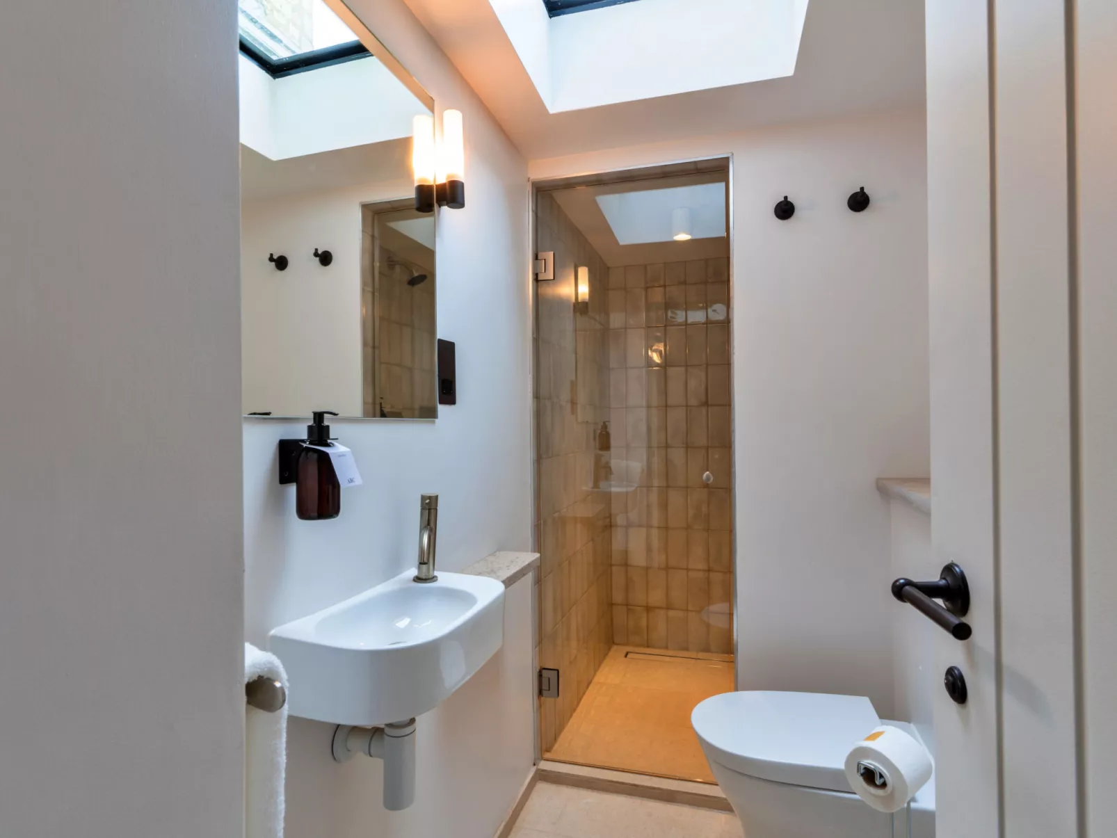 ARC Painswick-Inside