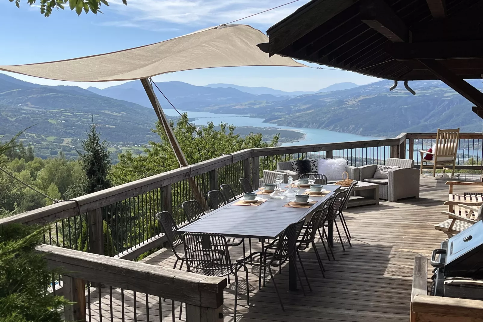 Villa Les Chemins Croisés-Terrace balcony