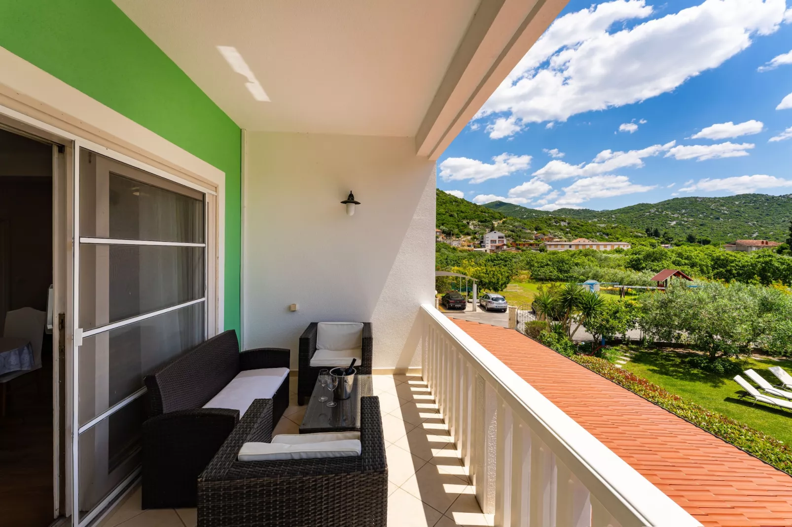 Villa Green Paradise-Terrace balcony