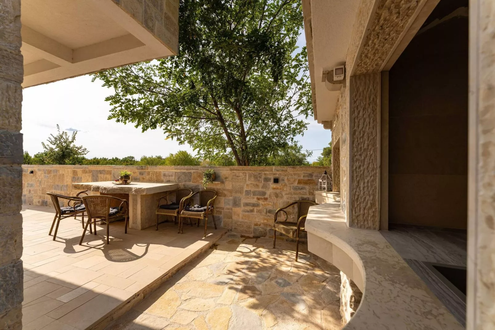 Holiday home Katalea-Terrasse/Balkon