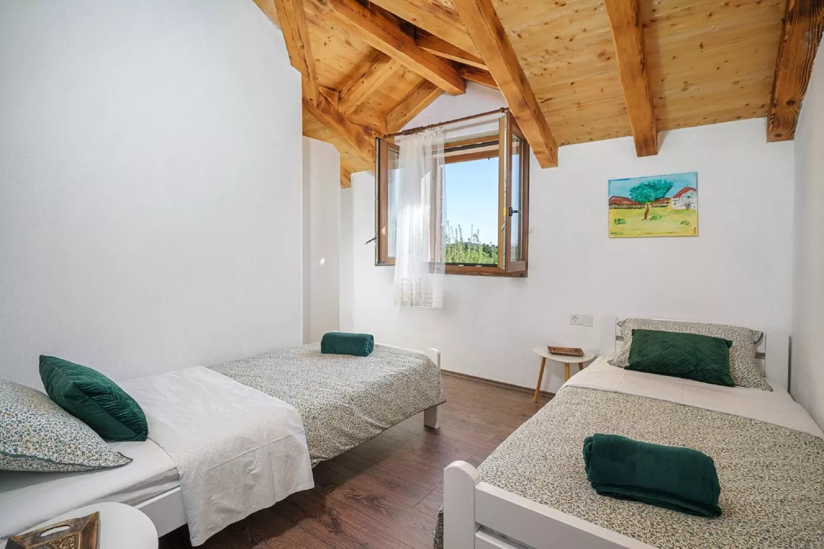 Authentic Villa Malou-Schlafzimmer