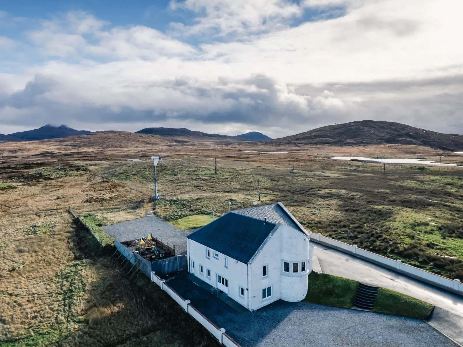 Benderloch House & Frobost Lodge-Dehors