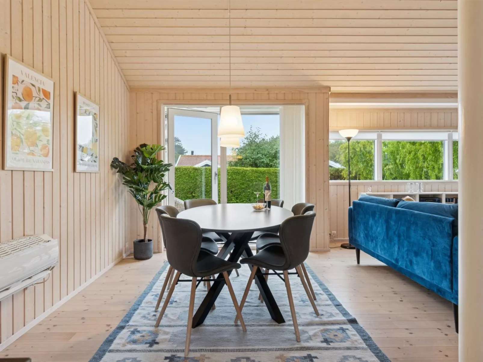 "Hawarth" - 275m from the sea-Dedans