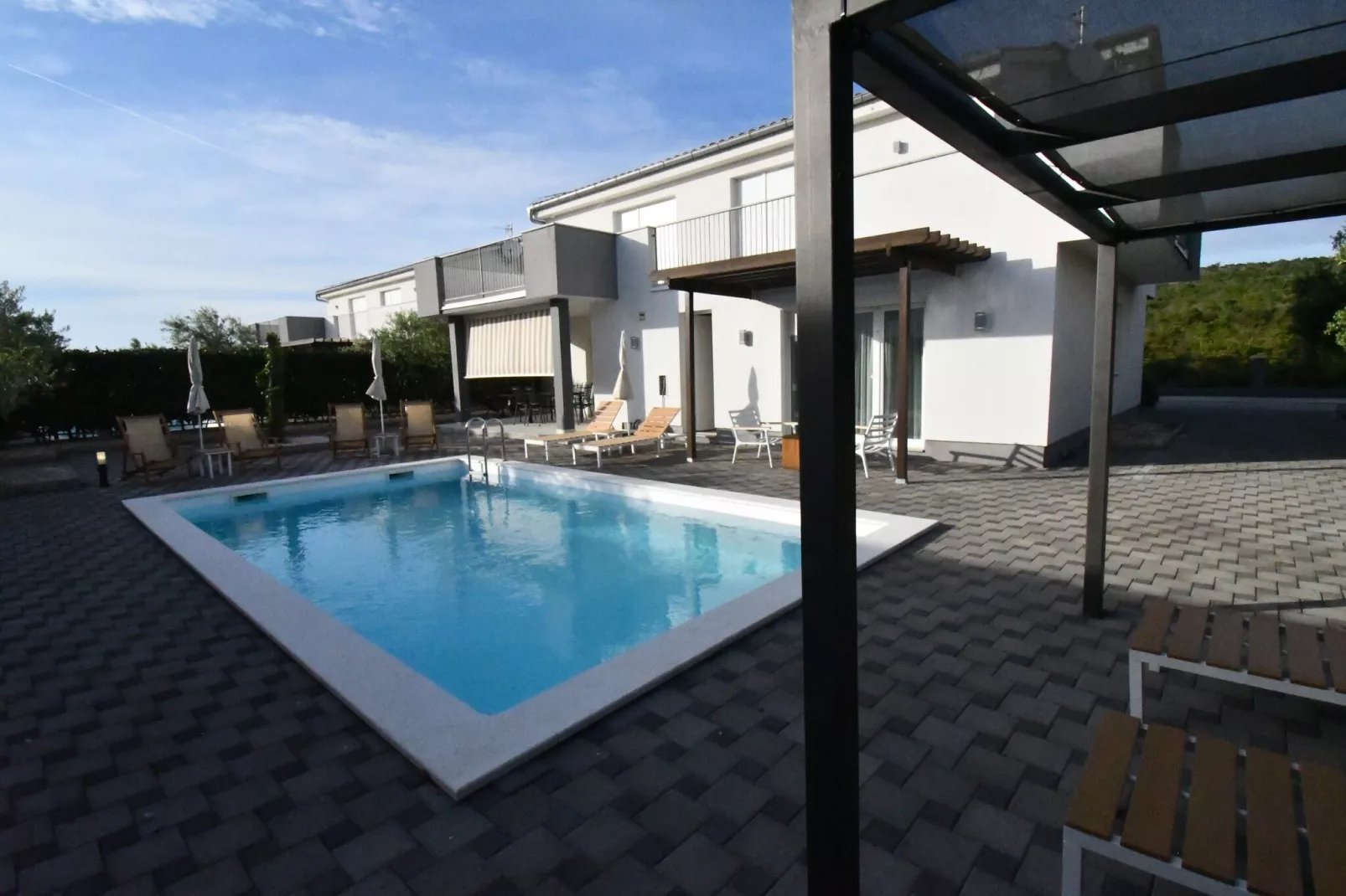 Luxury Escape with Swimming Pool & Modern Design - Comfort Four Bedroom Villa with Sea View and Private Pool ( Villa 7)-Piscine