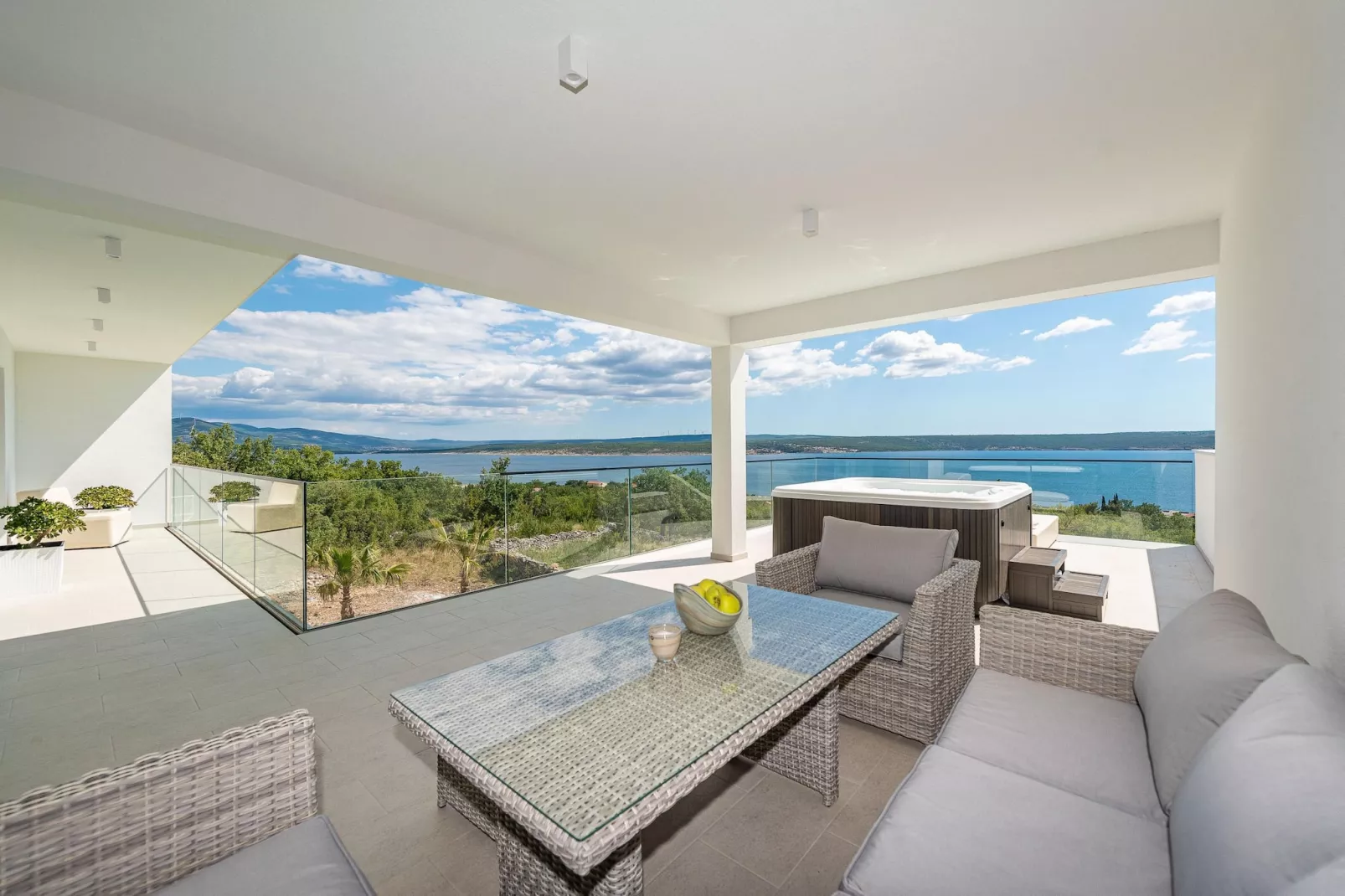 Luxury villa Michelle-Terrasse / balcon