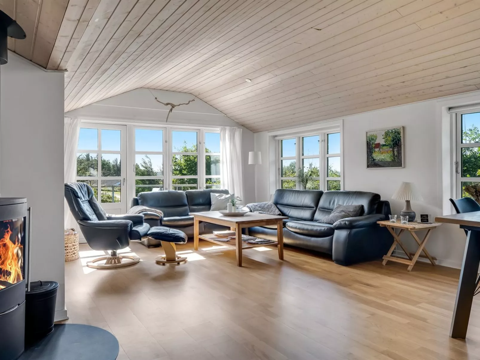 "Engelbertine" - 210m to the fjord-Drinnen