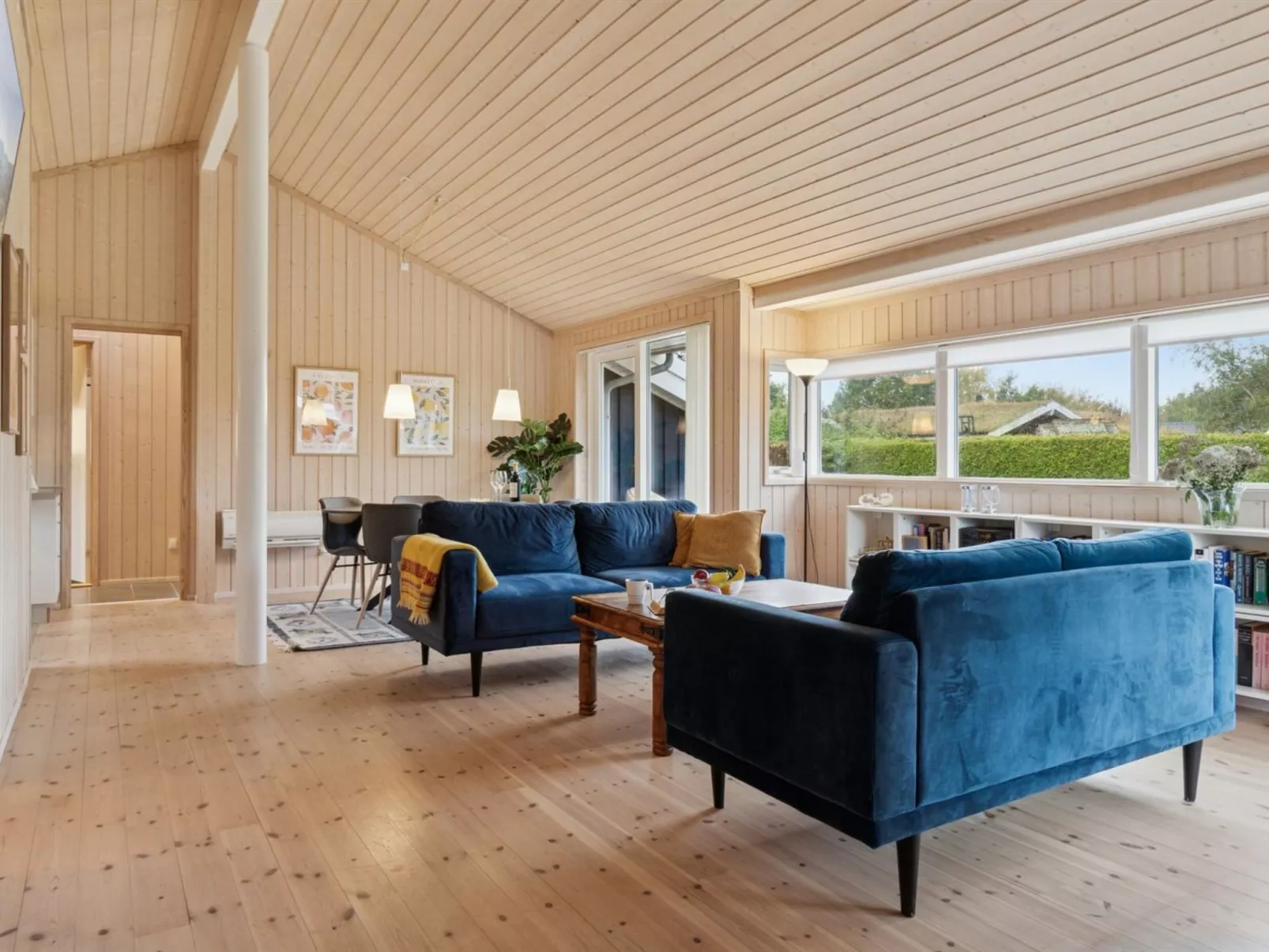 "Hawarth" - 275m from the sea-Dedans