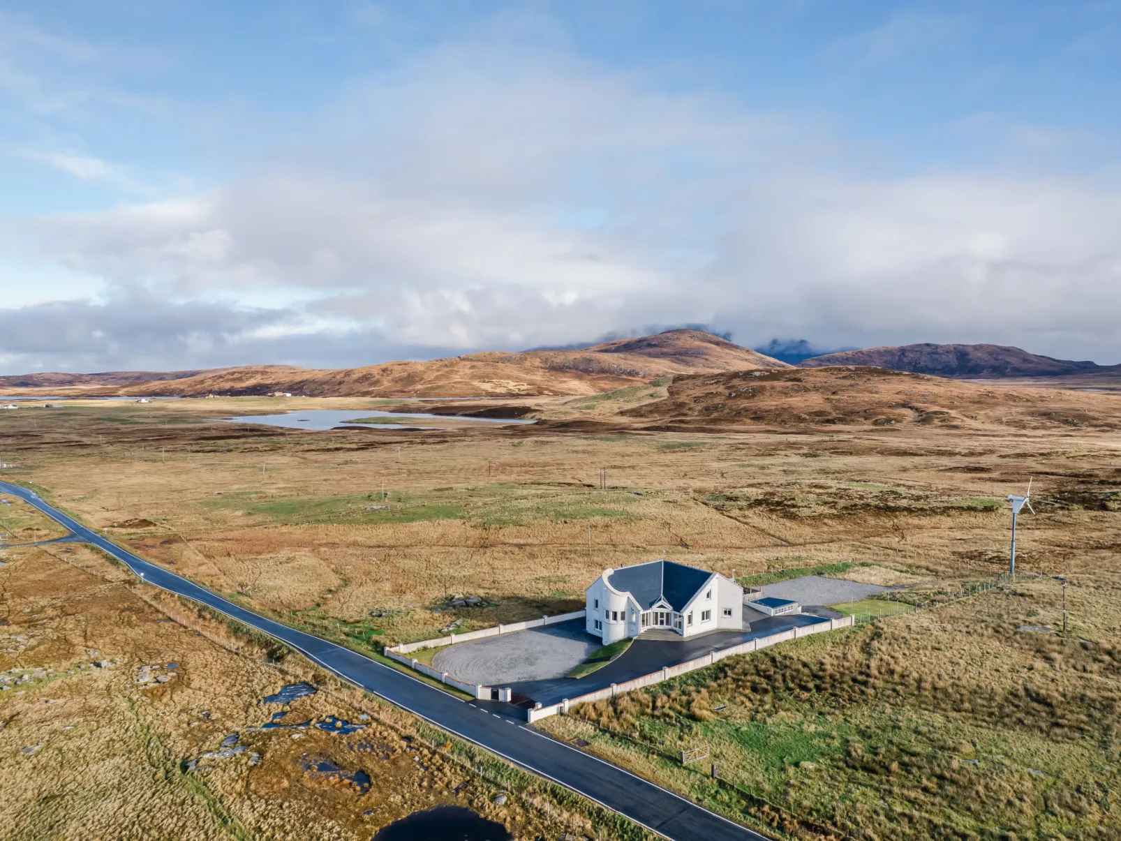 Benderloch House & Frobost Lodge-Dehors