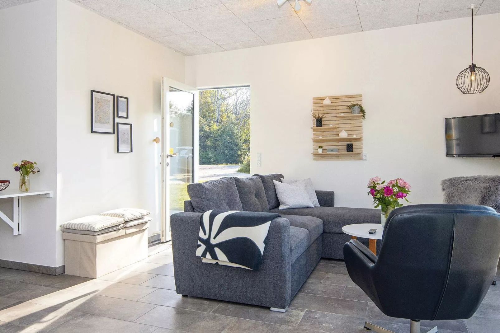 6 person holiday home in Ringkøbing-Indoor