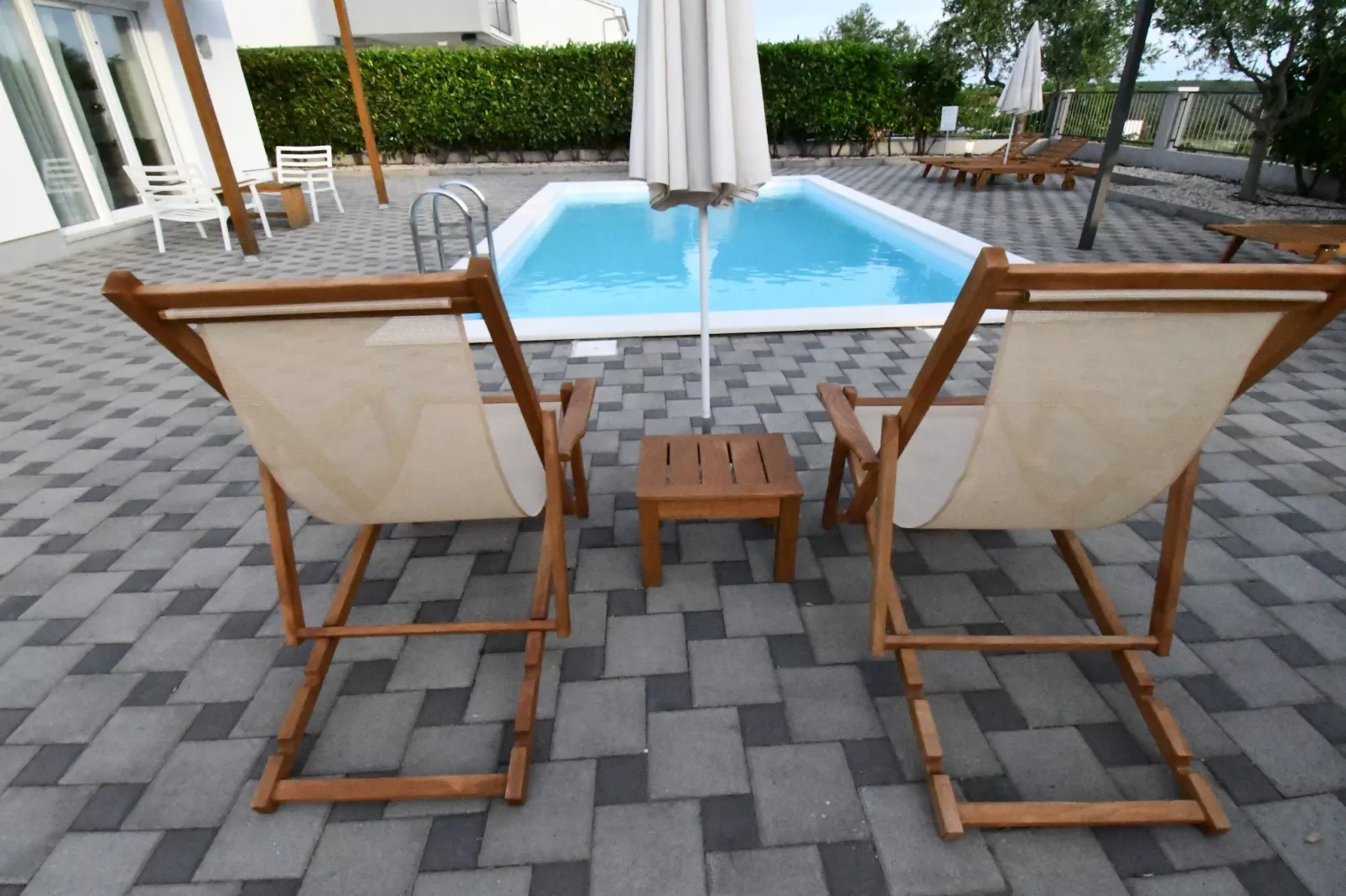 Luxury Escape with Swimming Pool & Modern Design - Four Bedroom Villa with Private Pool ( Villa 1)-Piscine