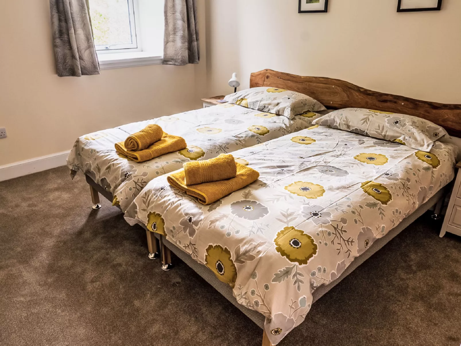 Corrimony View-Dedans