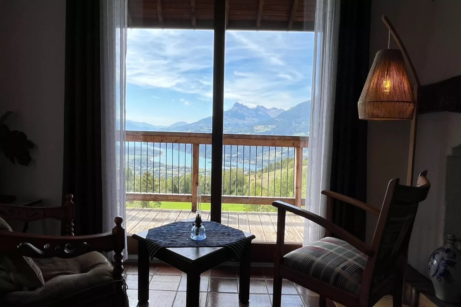 Villa Les Chemins Croisés-View in summer